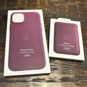 NIB iPhone 15 plus case and magnetic card holder
